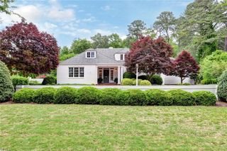 102 Riverside DR, Newport News, VA 23606