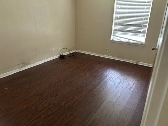 1821 W Belden Street, Sherman, TX 75092