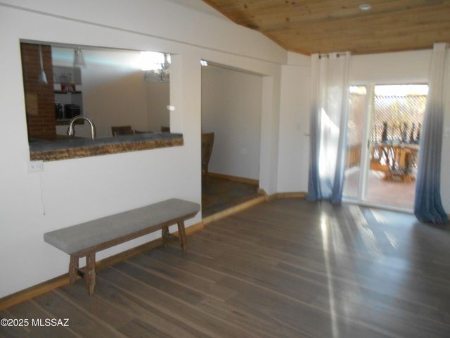 323 N Flynn Jans Court, Pearce, AZ 85625