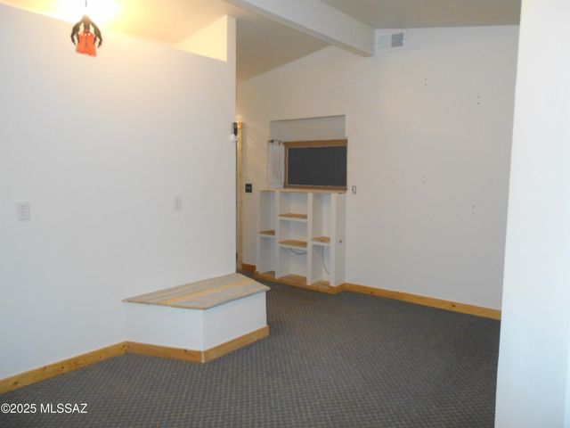 323 N Flynn Jans Court, Pearce, AZ 85625