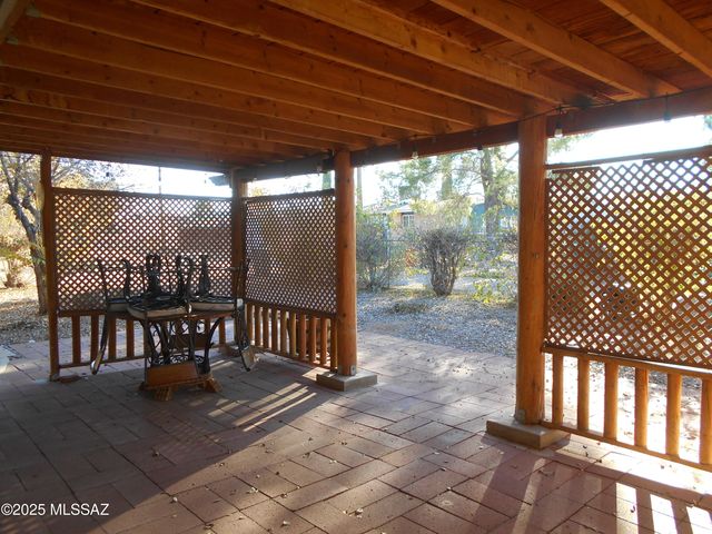 323 N Flynn Jans Court, Pearce, AZ 85625