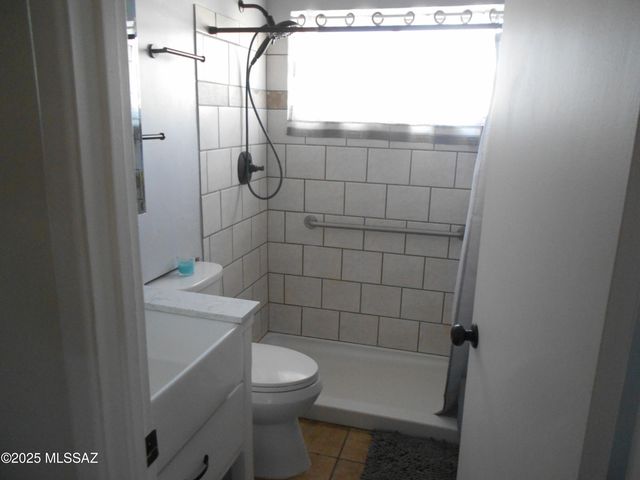 323 N Flynn Jans Court, Pearce, AZ 85625