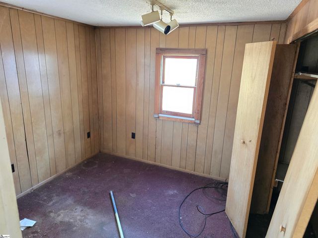 83 N Estate Drive, Greenville, SC 29605