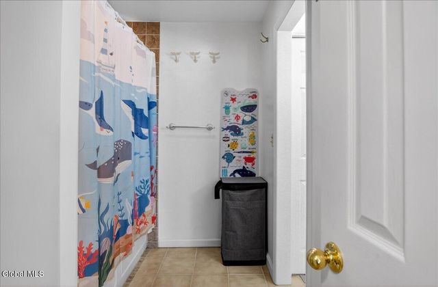 78 Meadowlark Drive, Cohoes, NY 12047