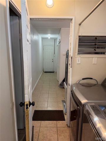 21 Crabapple Court, St Louis, MO 63132