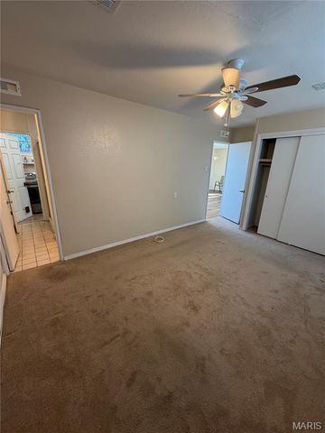 21 Crabapple Court, St Louis, MO 63132