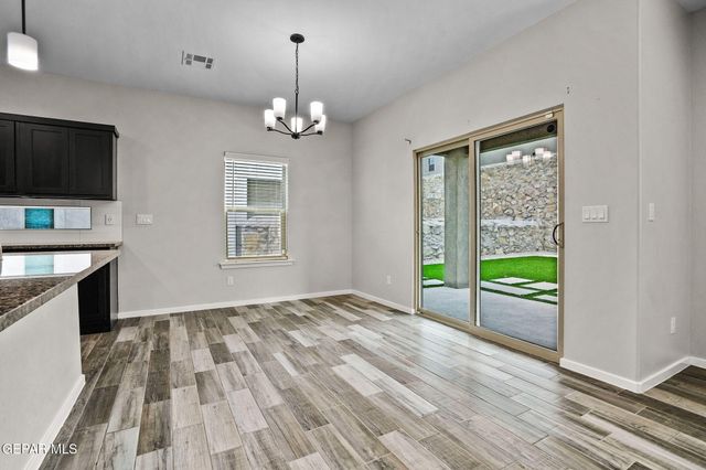 332 HECTOR PORRAS Drive, El Paso, TX 79928