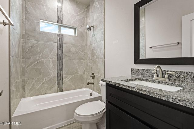 332 HECTOR PORRAS Drive, El Paso, TX 79928