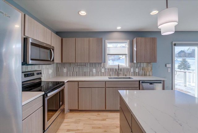 7809 Stratton Way, Madison, WI 53719