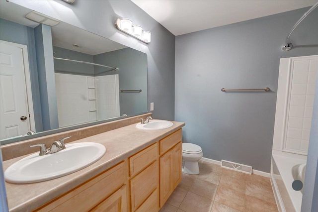 7809 Stratton Way, Madison, WI 53719