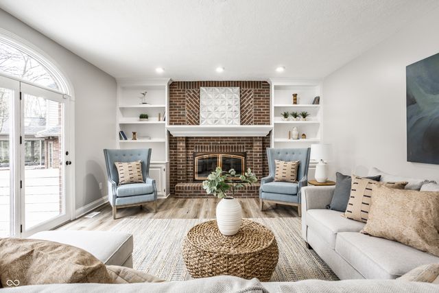 7584 Ballinshire N, Indianapolis, IN 46254