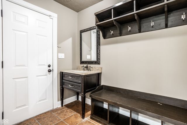 7584 Ballinshire N, Indianapolis, IN 46254