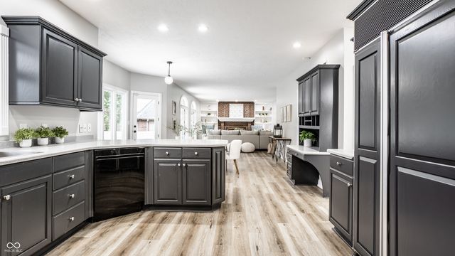 7584 Ballinshire N, Indianapolis, IN 46254