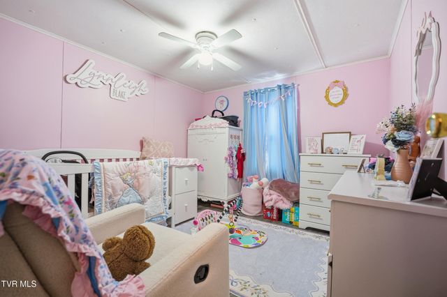 1475 Southeast Hawthorne Road, Norton, VA 24273