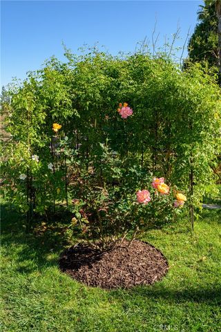 1202 Villanova PL, Riverside, CA 92506