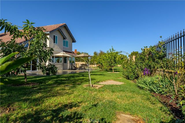 1202 Villanova PL, Riverside, CA 92506