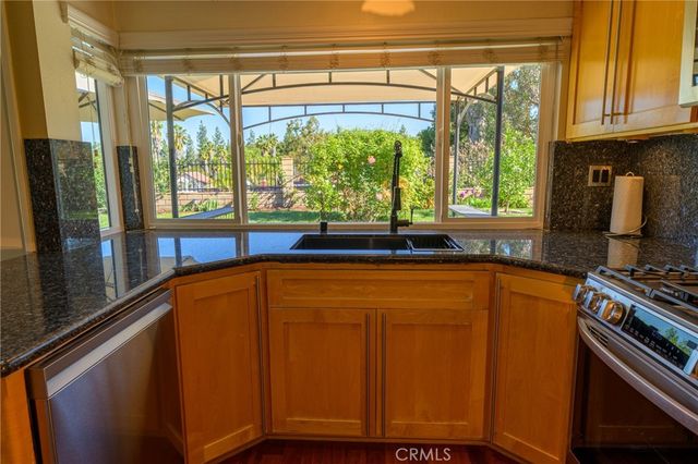 1202 Villanova PL, Riverside, CA 92506