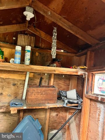 518 INGLESIDE AVE, Baltimore, MD 21228