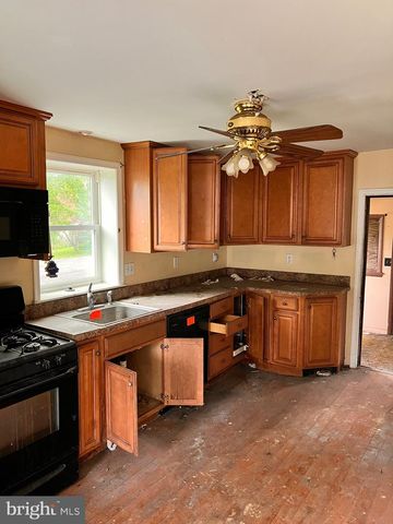 518 INGLESIDE AVE, Baltimore, MD 21228