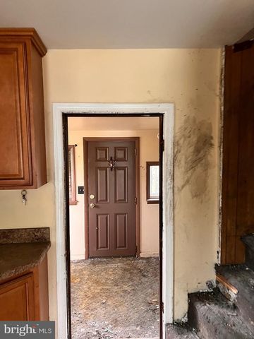 518 INGLESIDE AVE, Baltimore, MD 21228