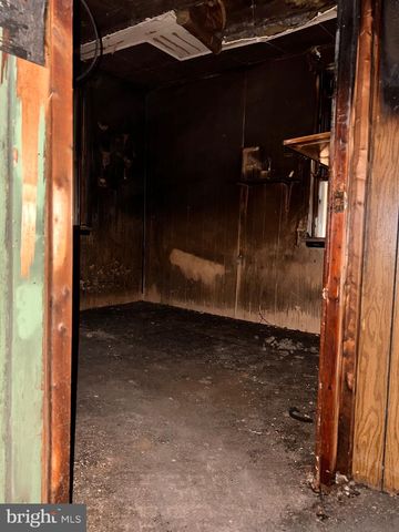 518 INGLESIDE AVE, Baltimore, MD 21228