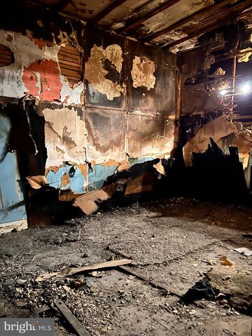 518 INGLESIDE AVE, Baltimore, MD 21228