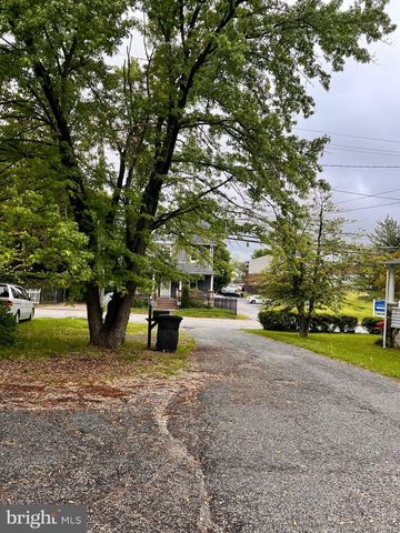 518 INGLESIDE AVE, Baltimore, MD 21228