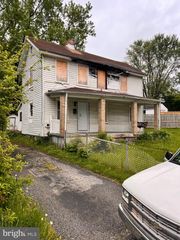 518 INGLESIDE AVE, Baltimore, MD 21228