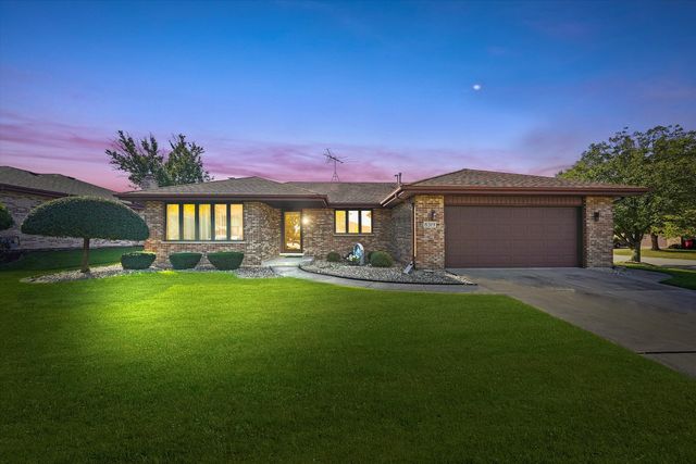 8319 161st Place, Tinley Park, IL 60477