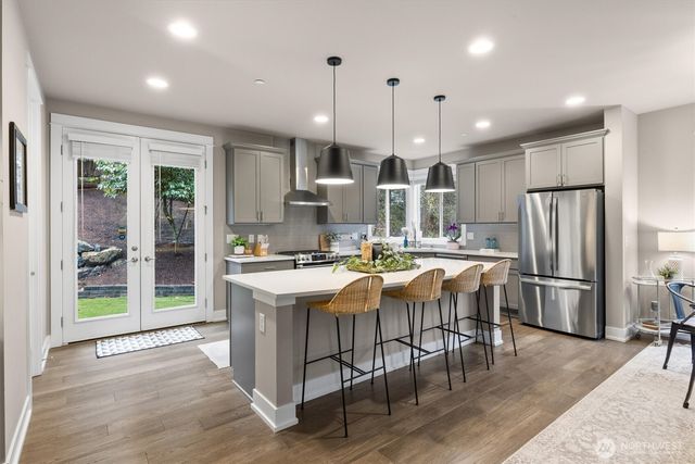 7223 NE 118th Court, Kirkland, WA 98034