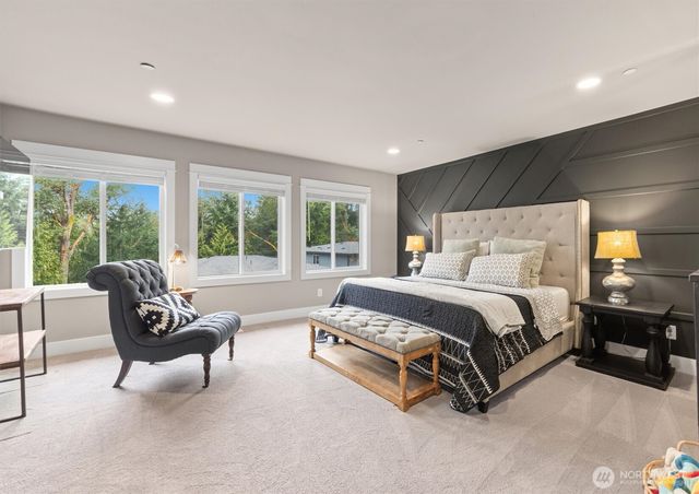 7223 NE 118th Court, Kirkland, WA 98034