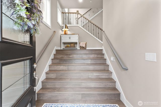 7223 NE 118th Court, Kirkland, WA 98034