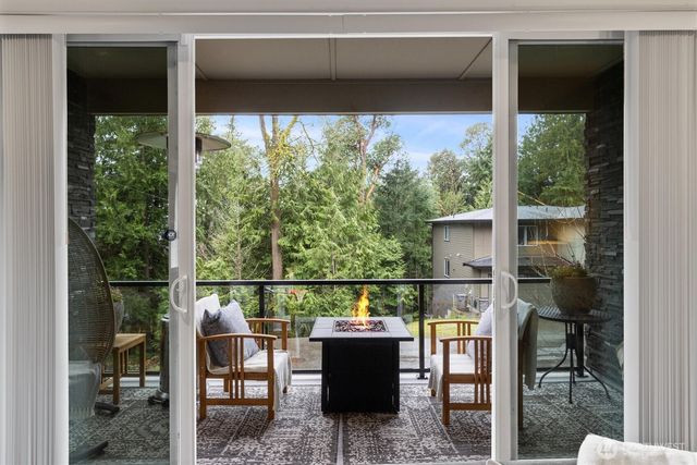 7223 NE 118th Court, Kirkland, WA 98034