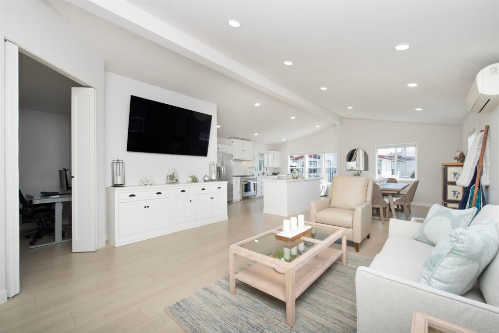 6503 Friendly, Carlsbad, CA 92011 — photo 5