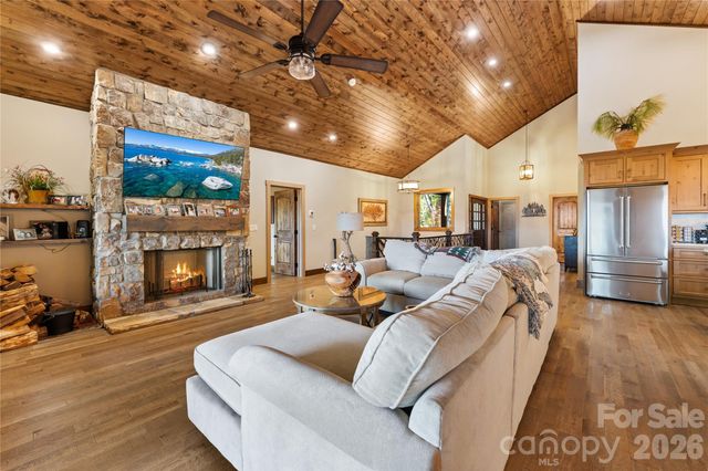 85 Fern Brook Drive, Waynesville, NC 28786