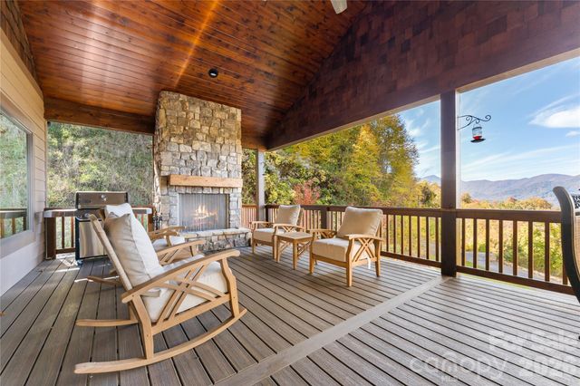 85 Fern Brook Drive, Waynesville, NC 28786