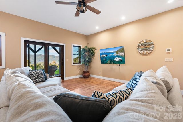 85 Fern Brook Drive, Waynesville, NC 28786