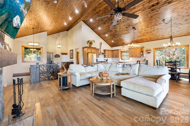 85 Fern Brook Drive, Waynesville, NC 28786