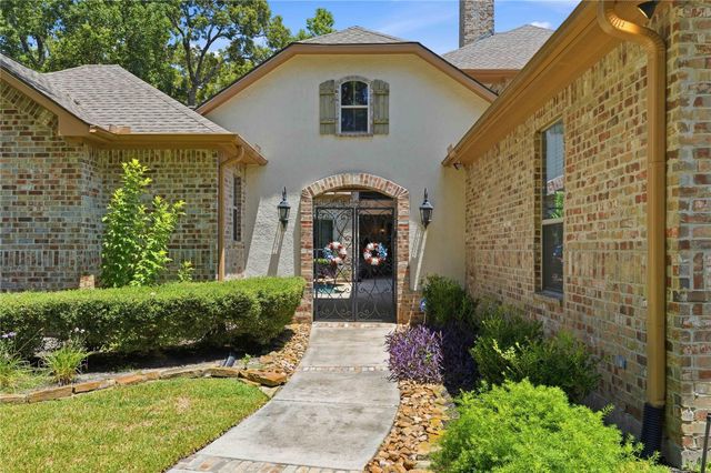 32942 Sawgrass Ct Court, Magnolia, TX 77354