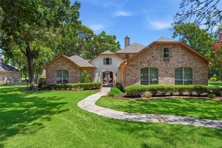 32942 Sawgrass Ct Court, Magnolia, TX 77354