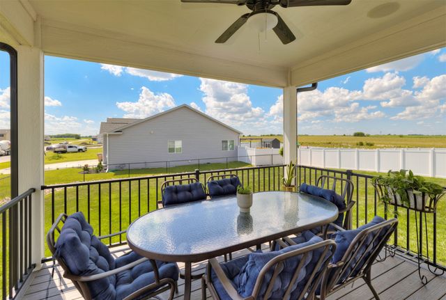1300 Deer Ridge Drive NW, Bondurant, IA 50035