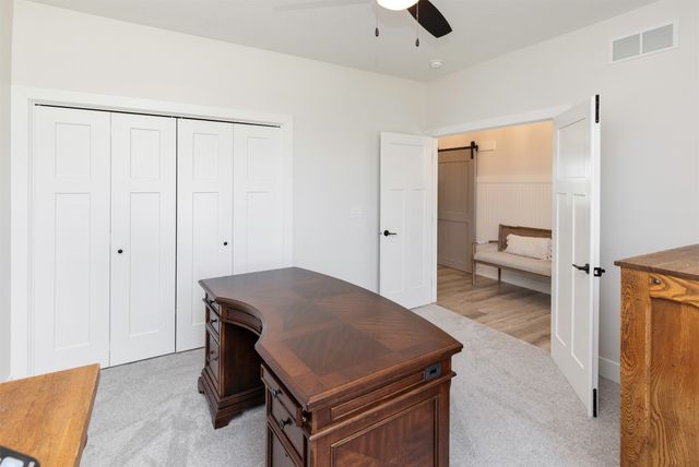 1300 Deer Ridge Drive NW, Bondurant, IA 50035