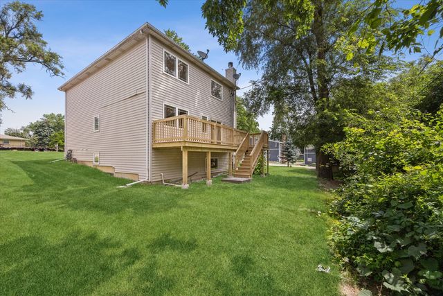490 E RED OAK Street, Bensenville, IL 60106