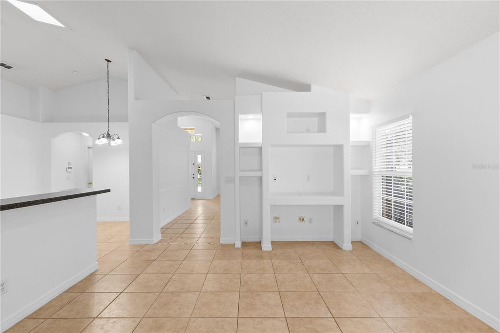 Image 15 of property listing at 10990 ELIOTTI STREET, Orlando, FL 32832