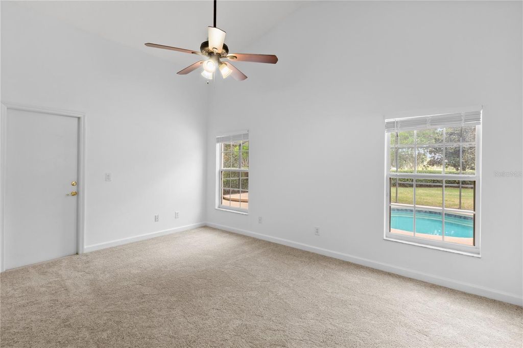 Image 19 of property listing at 10990 ELIOTTI STREET, Orlando, FL 32832