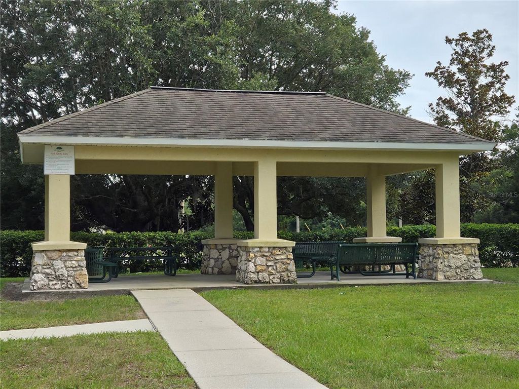 Image 32 of property listing at 10990 ELIOTTI STREET, Orlando, FL 32832