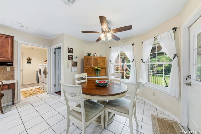 51 HUNTERS POINT DR, New Braunfels, TX 78132