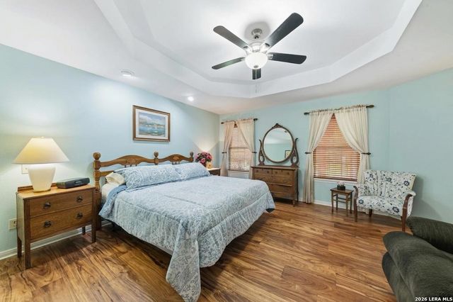 51 HUNTERS POINT DR, New Braunfels, TX 78132