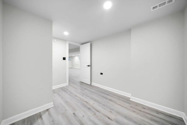 6525 S Bell Avenue, Chicago, IL 60636