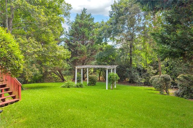 100 E Wesley Street, Walhalla, SC 29691